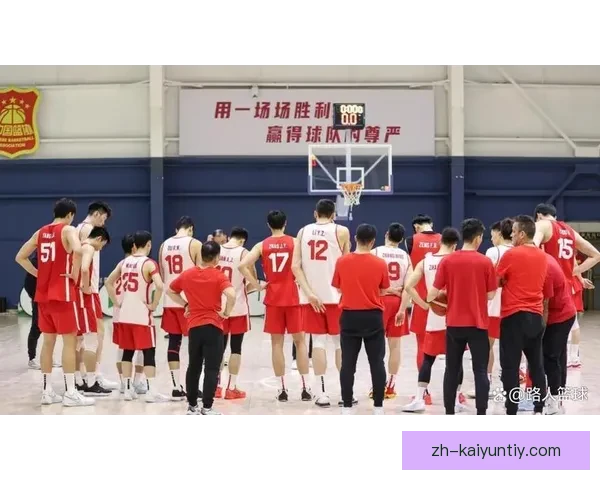 中国男篮战日本首发阵容浮现